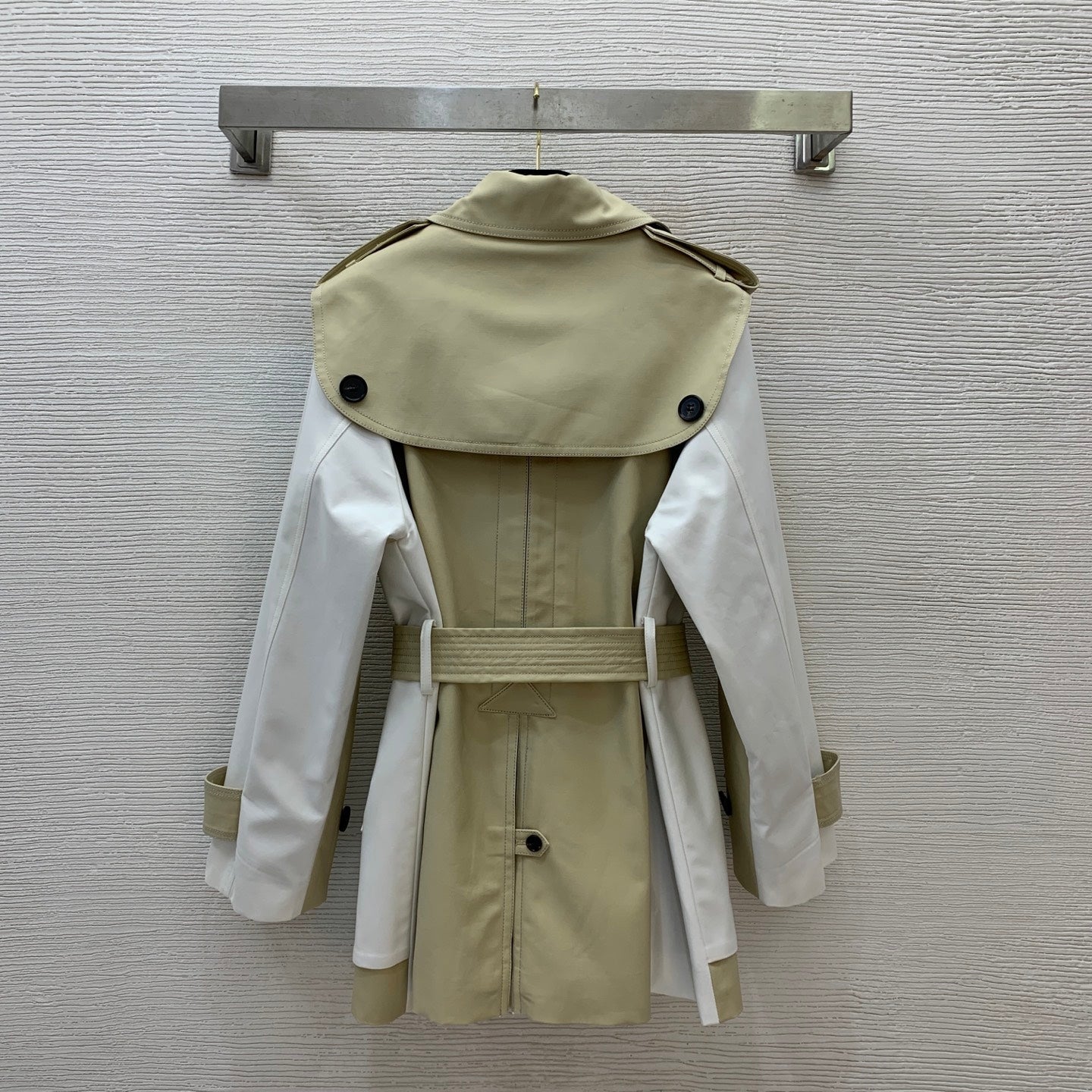 Dior 2026 Double-Breasted Coat with Belt Cotton 425781