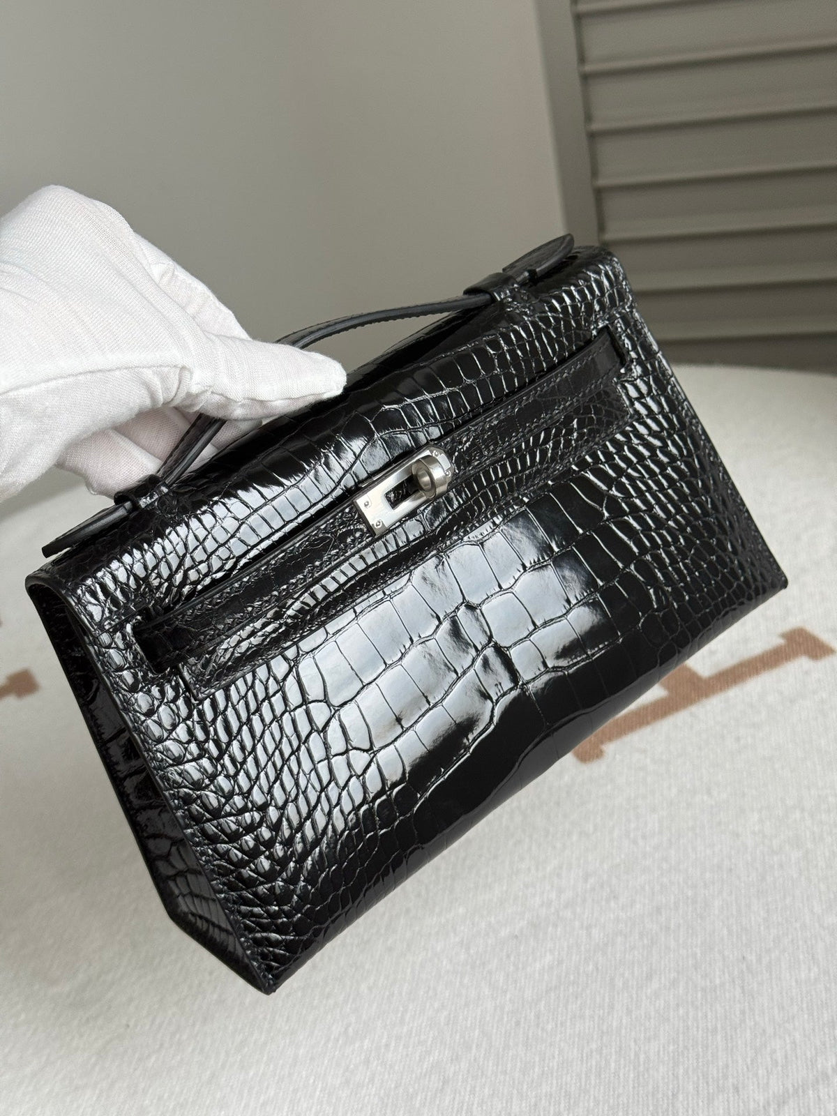High-end Hermes 2026 Kelly Pochette Bag 22cm Glossy Crocodile Leather