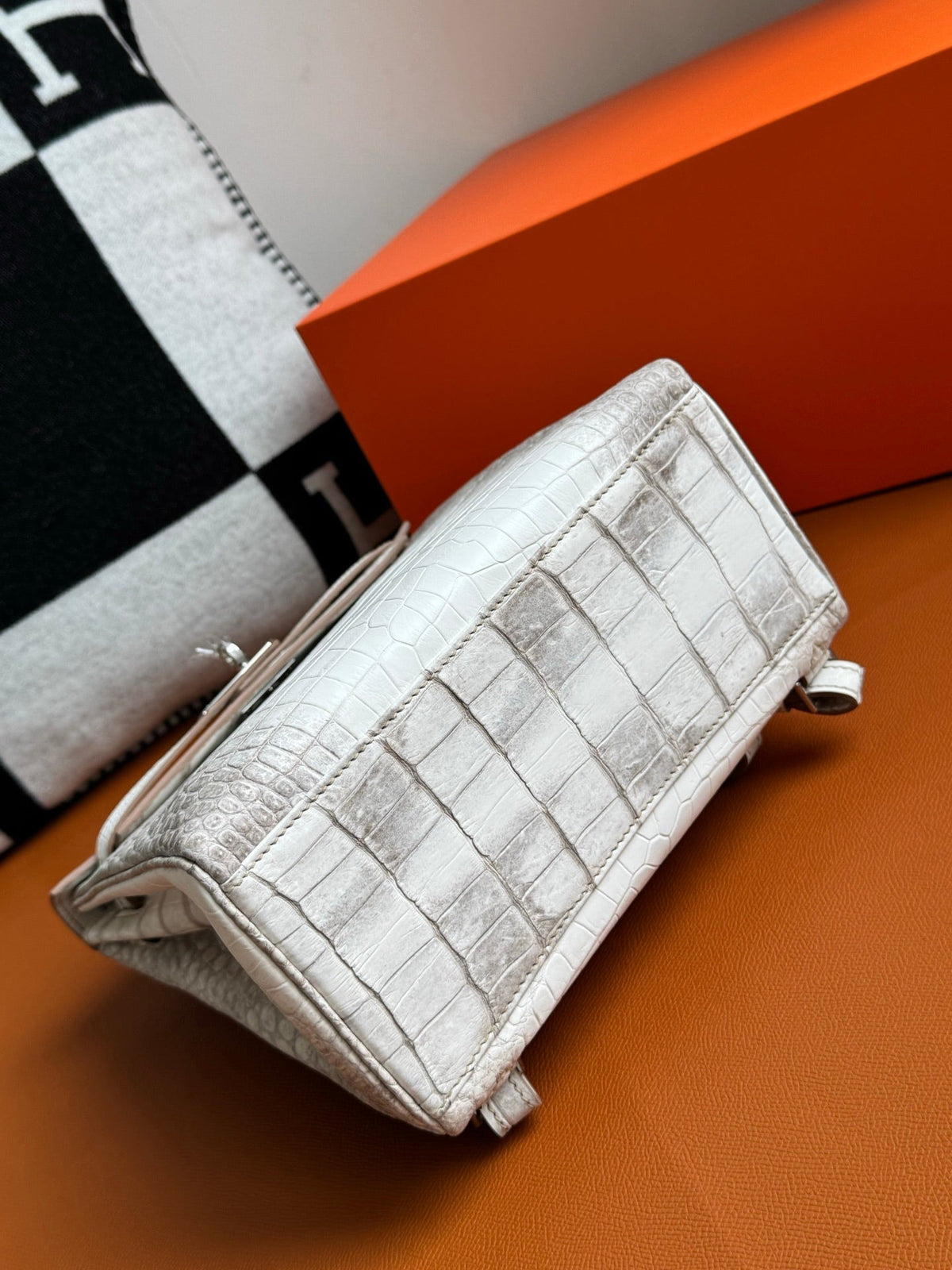 High-end Hermes 2026 Kelly Ado Backpack White 22cm Crocodile Leather