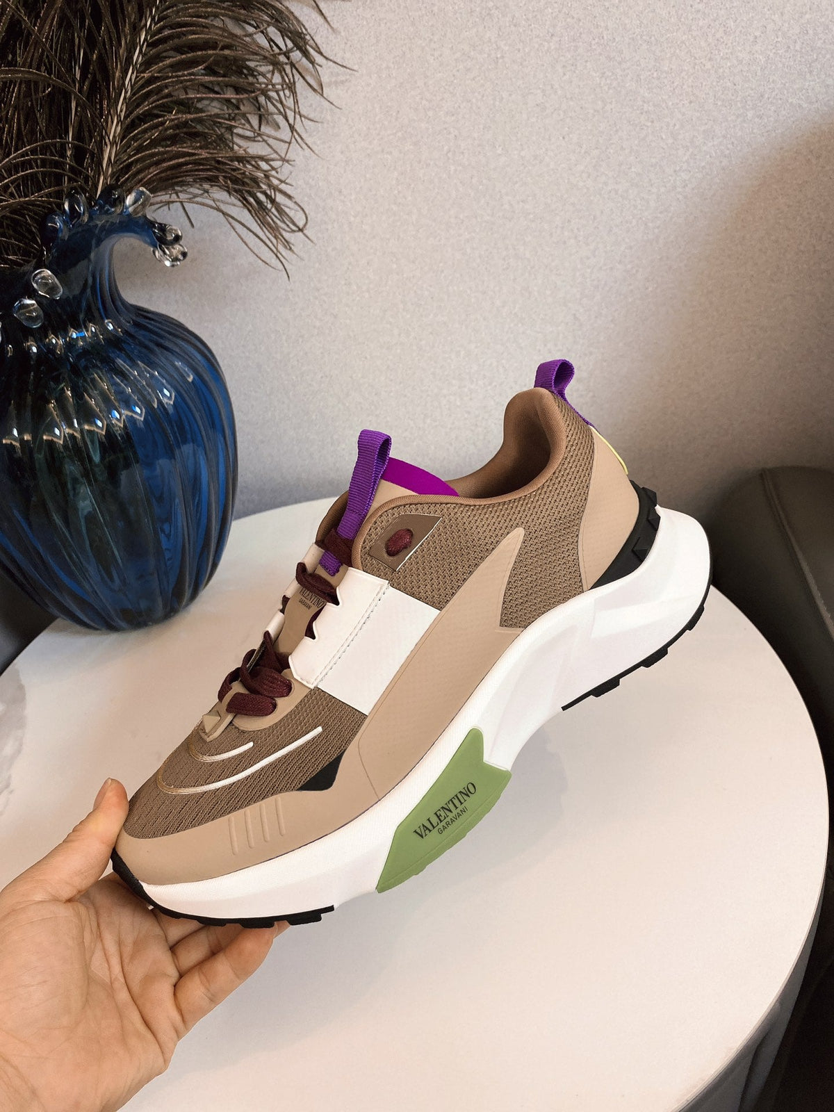 VT 25S Sneakers Dark Beige White Mesh TPU 563472