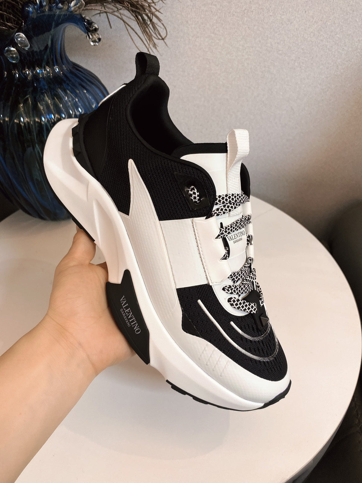 VT 25S Sneakers White Black Mesh TPU 563475