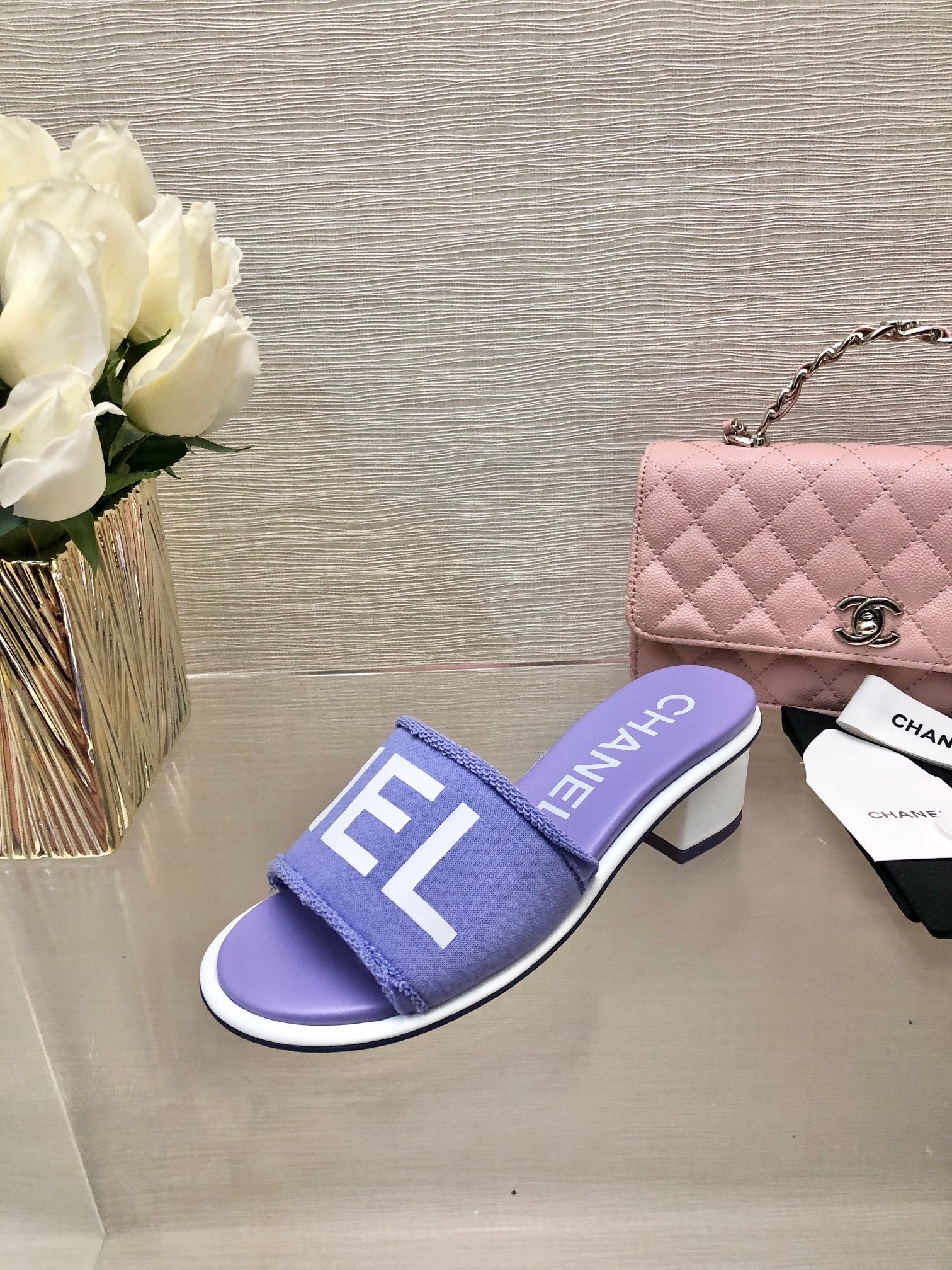 CC 25C Mid Heel Mule Pearl Violet Fabric Material 212960