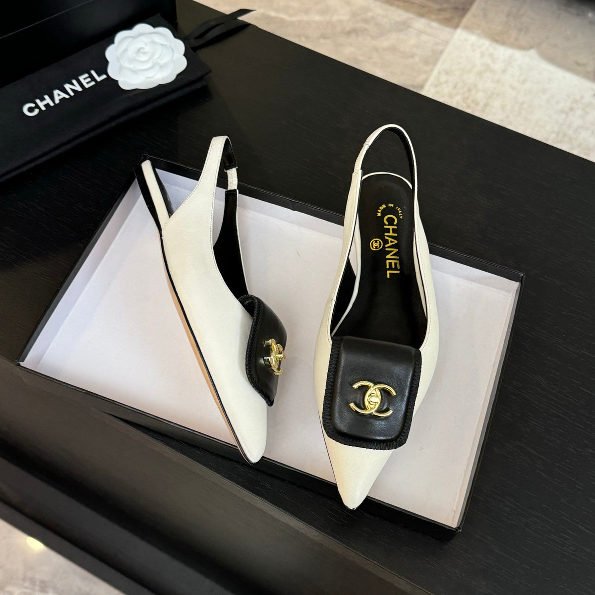 CC 25C Slingback Flat White Genuine sheepskin 212950