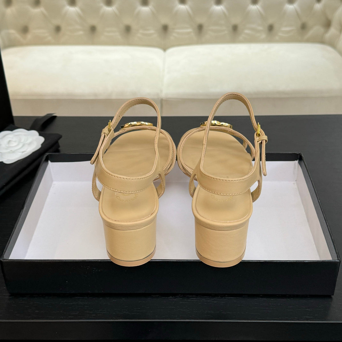 CC 45mm Sandal DarkCream Sheepskin  212928