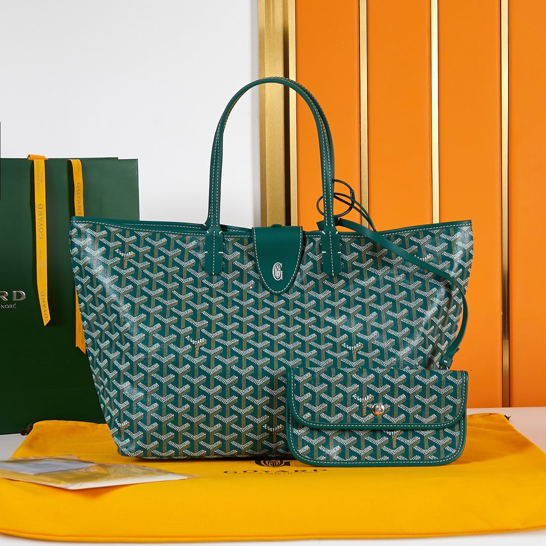 Goya Tote Bags