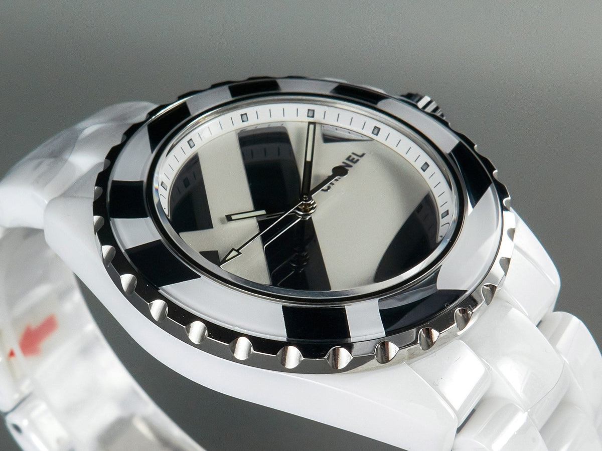 J12 38mm Automatic Limited Untitled H5582 White Ceramic Black White Dial