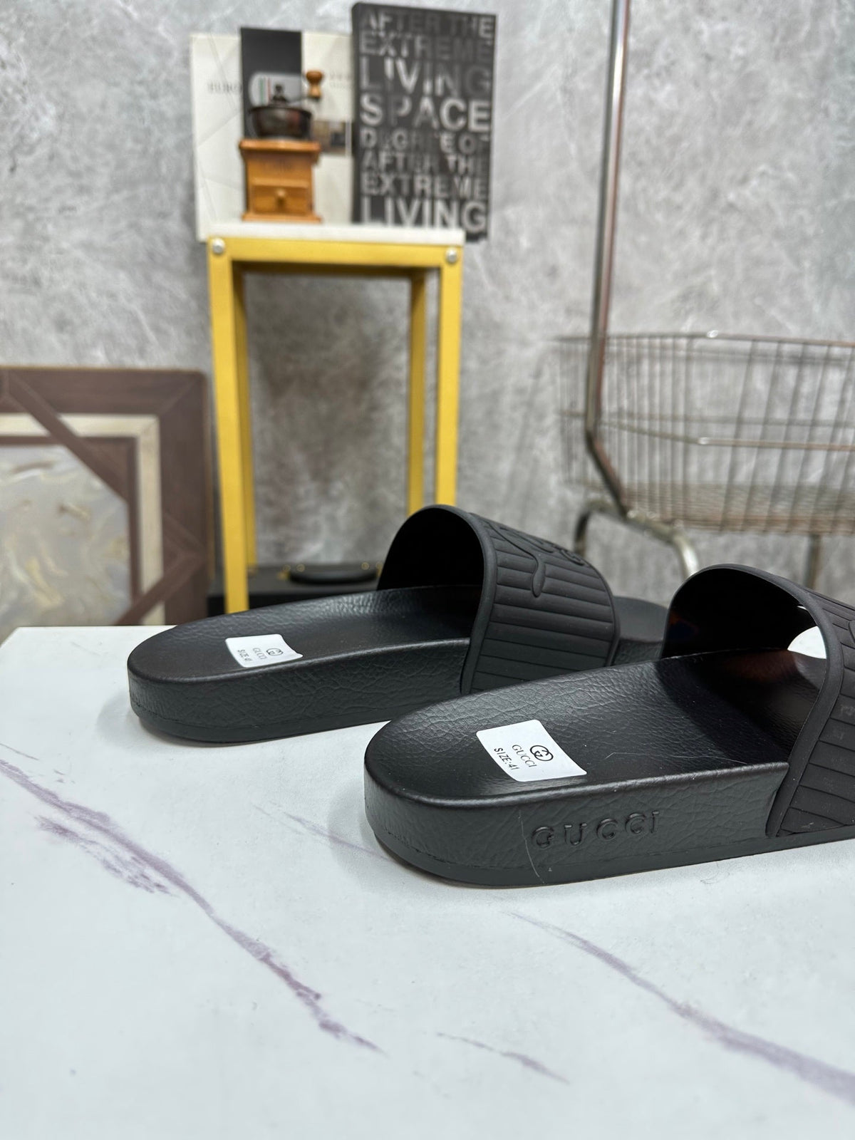 GG Men's Slide Black Sheepskin Rubber 540099