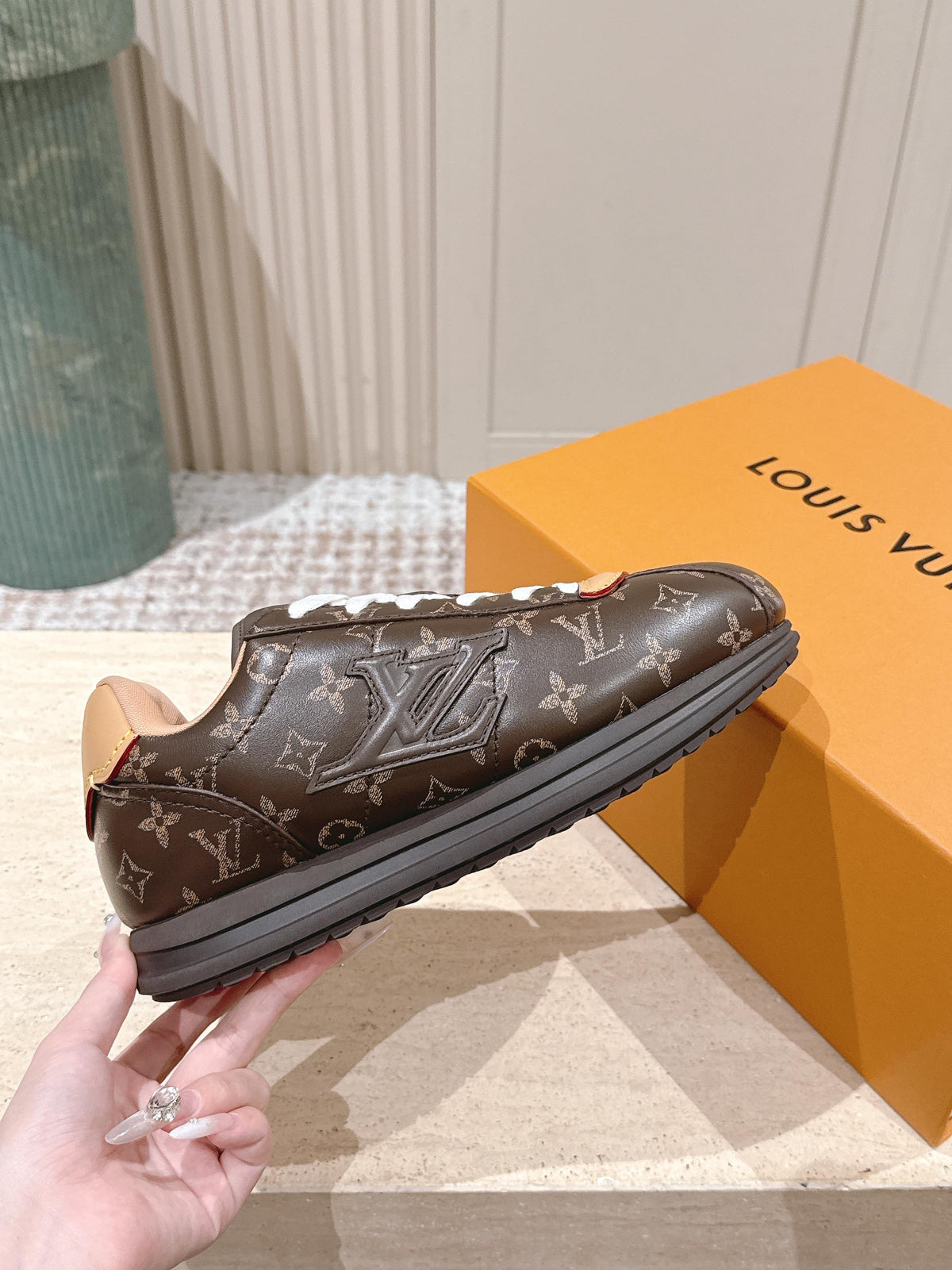 LV 25 Buttersoft Sneakers Brown Calfskin 576984