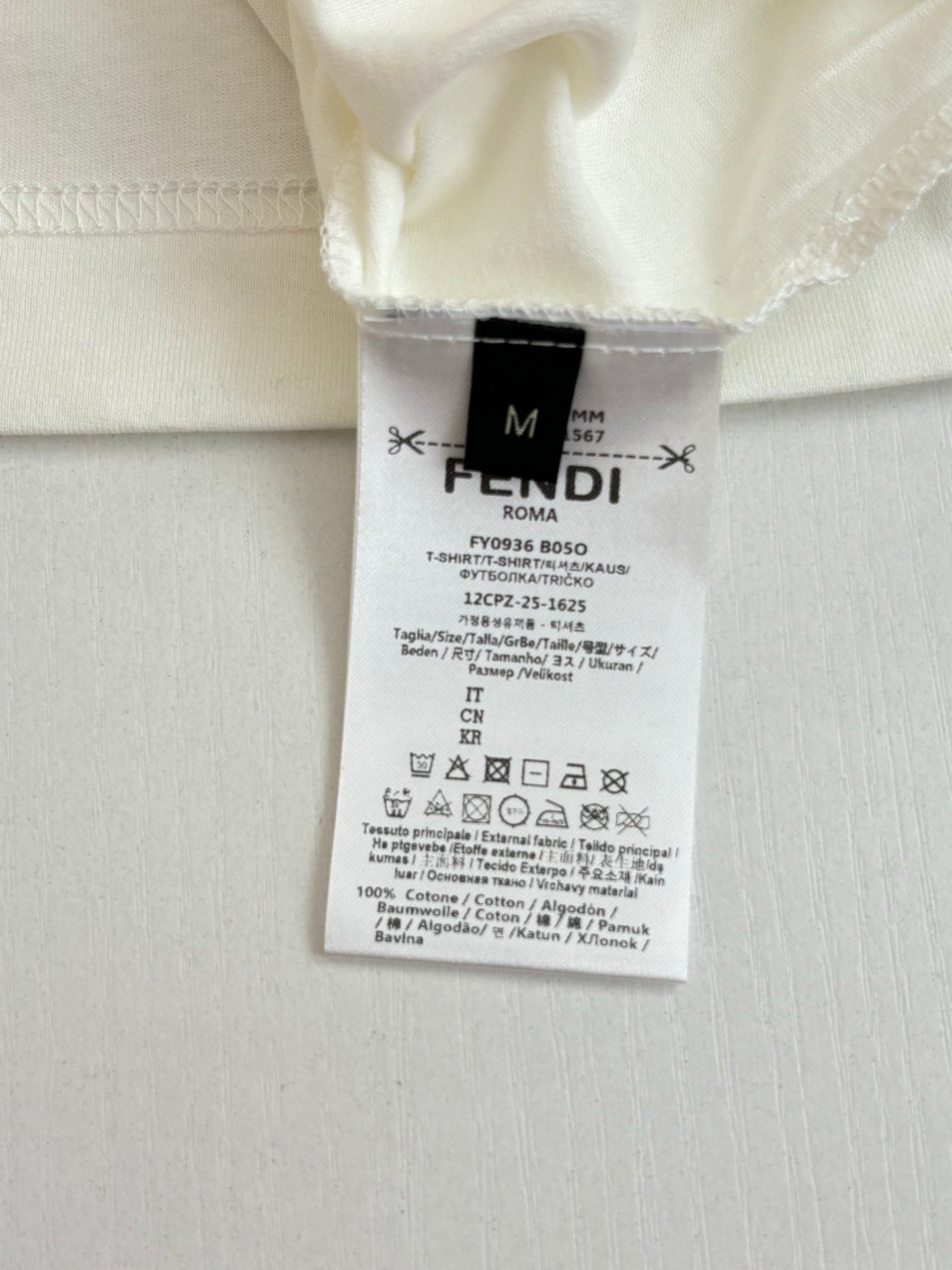 Fendi 2026 Fun Ice Cream Embroidered T-Shirt White Cotton 830011