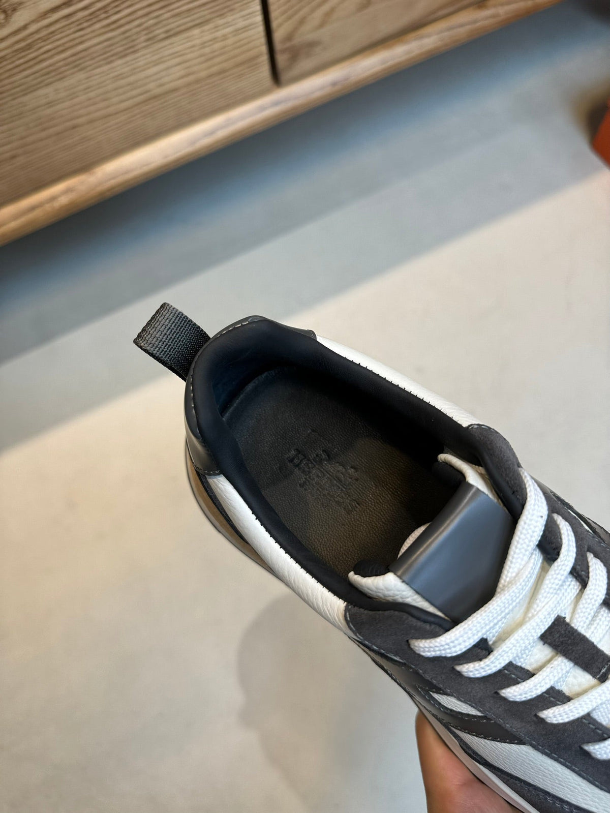 HM INTERACTIVE LACE-UP SNEAKER GRAY AND WHITE CALFSKIN