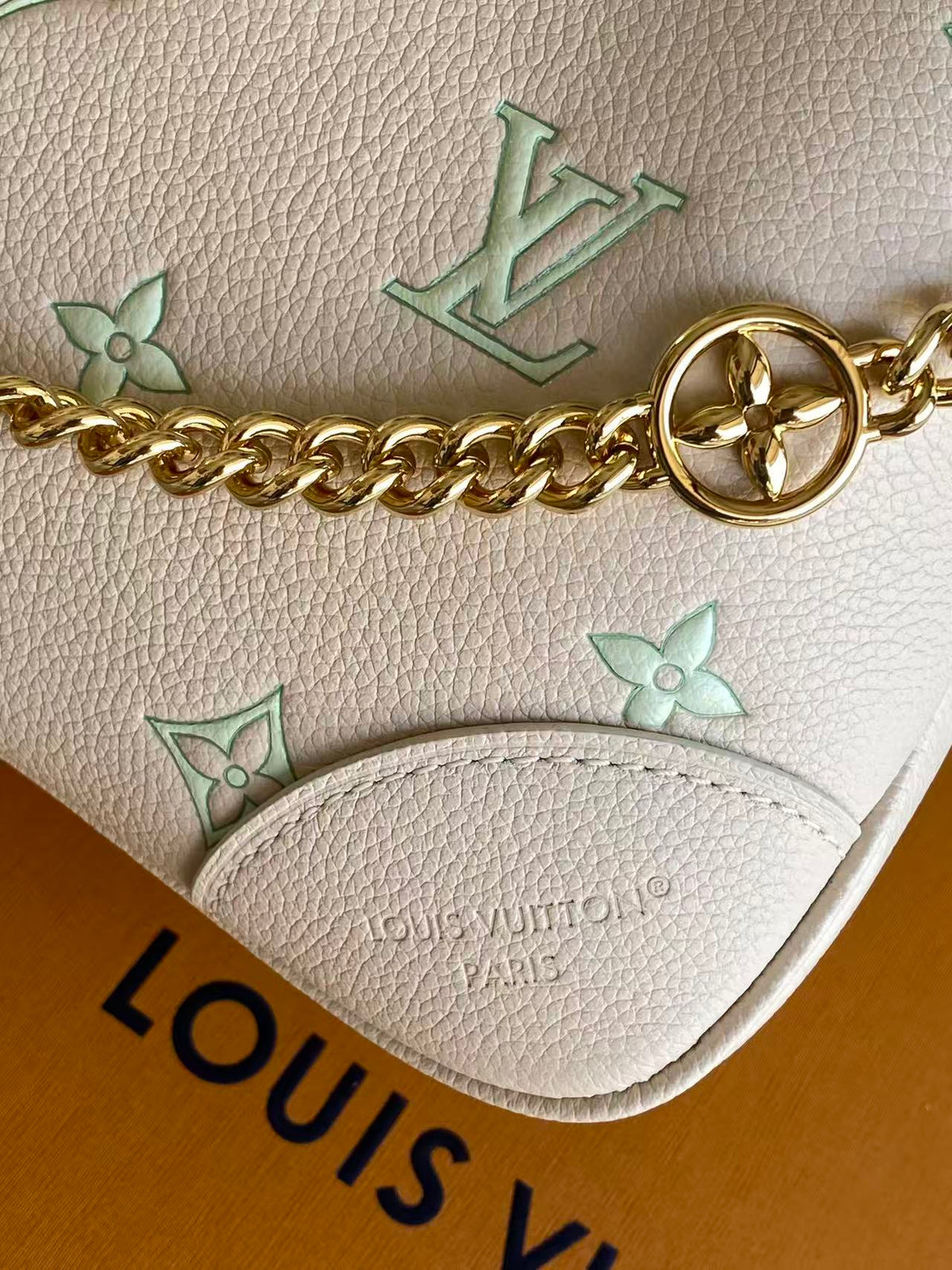 LV 2026 Boulogne PM Bag 29cm Cream Green Monogram Empreinte Leather 281403