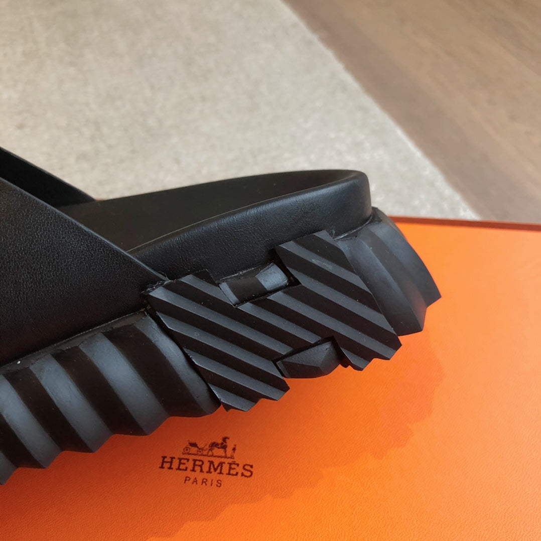 HM INFRA SANDAL BLACK CALFSKIN