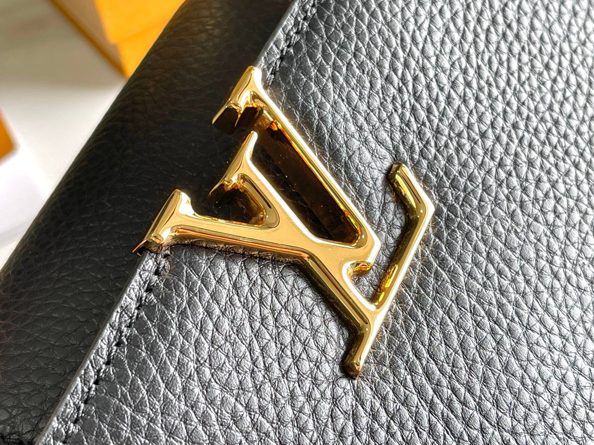 CAPUCINES BB 27 BLACK TAURILLON GOLD HARDWARE