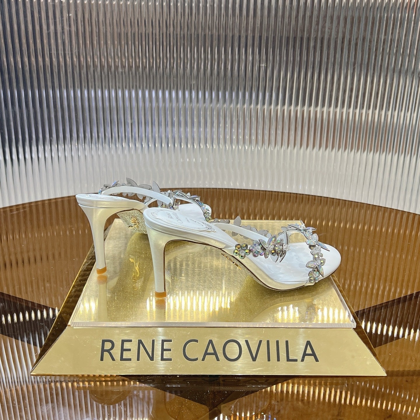 RC 25 Butterfly Flower Thick Heel Sandals White Sheepskin 242922