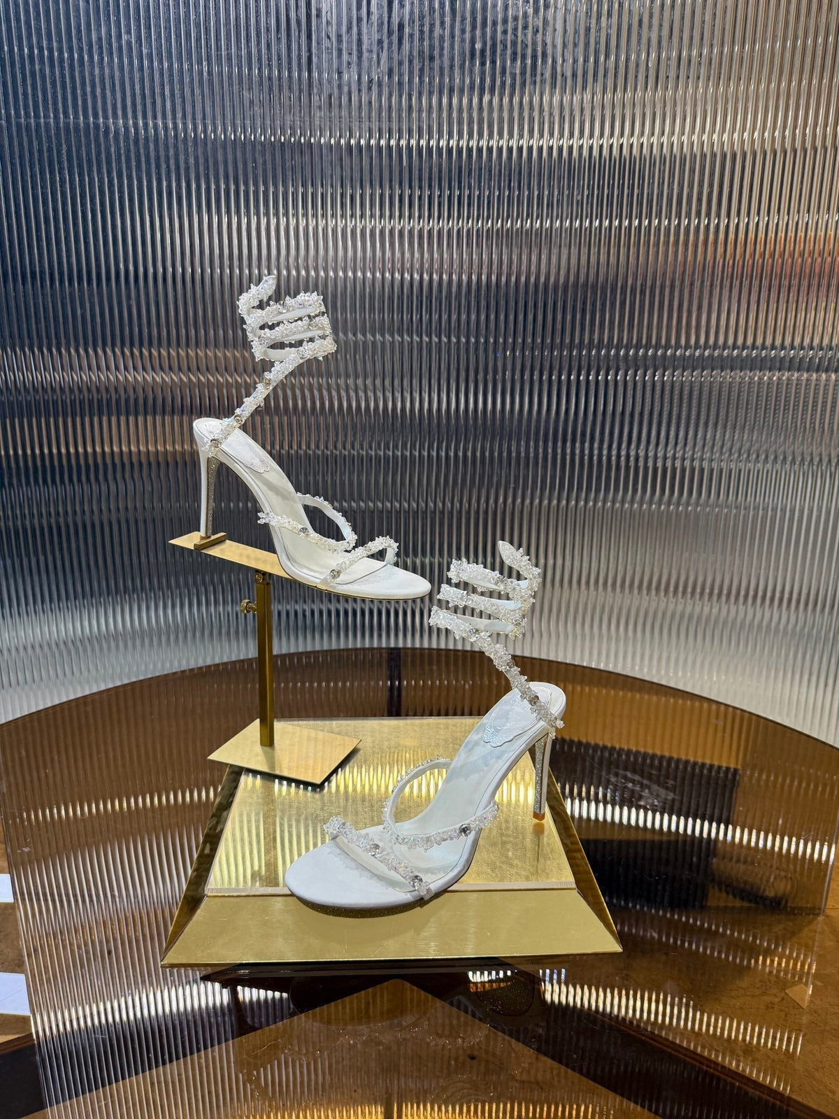 RC 25C Crystal Diamond Sandals White Sheepskin Rhinestone 275780
