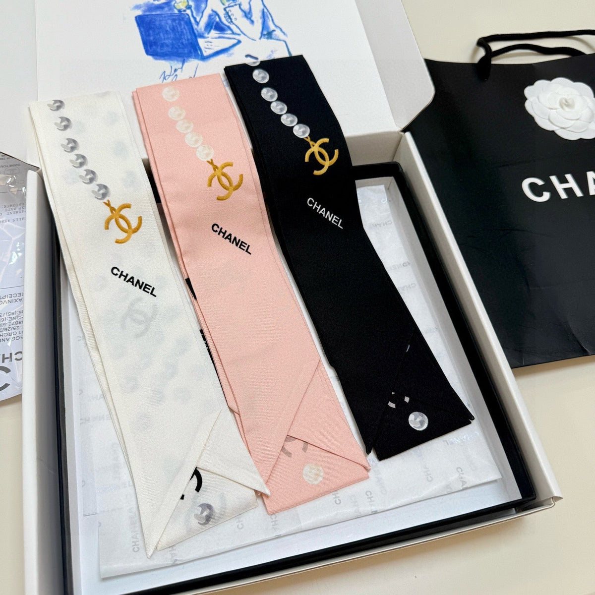 CC  Twilly Mini Scarf 120cm Light Pink Mulberry Silk 949111