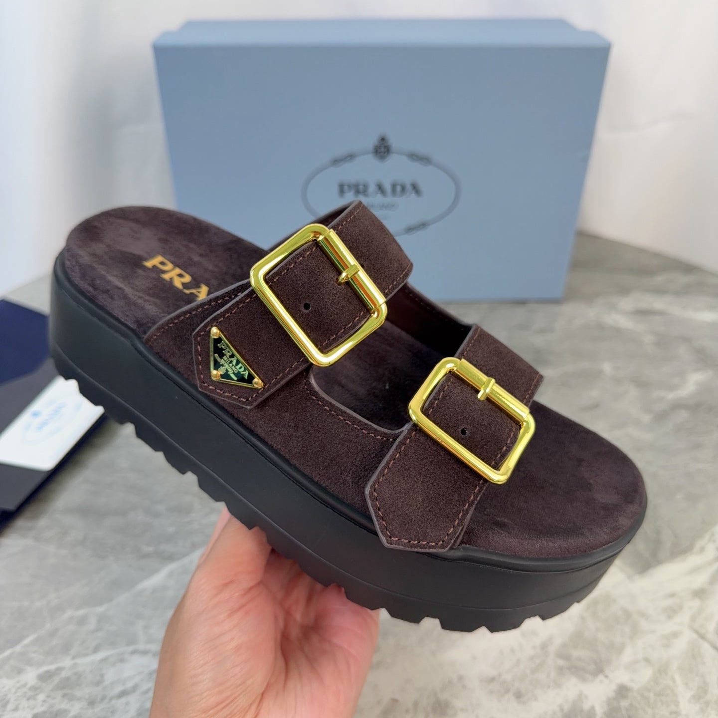 Prada 2026 Fussbett Flatform Slide Sandal Dark Brown Black Suede Leather 707697