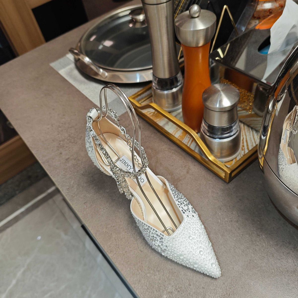 Jimmy 25 Stevie 80 Pumps White Satin 240060