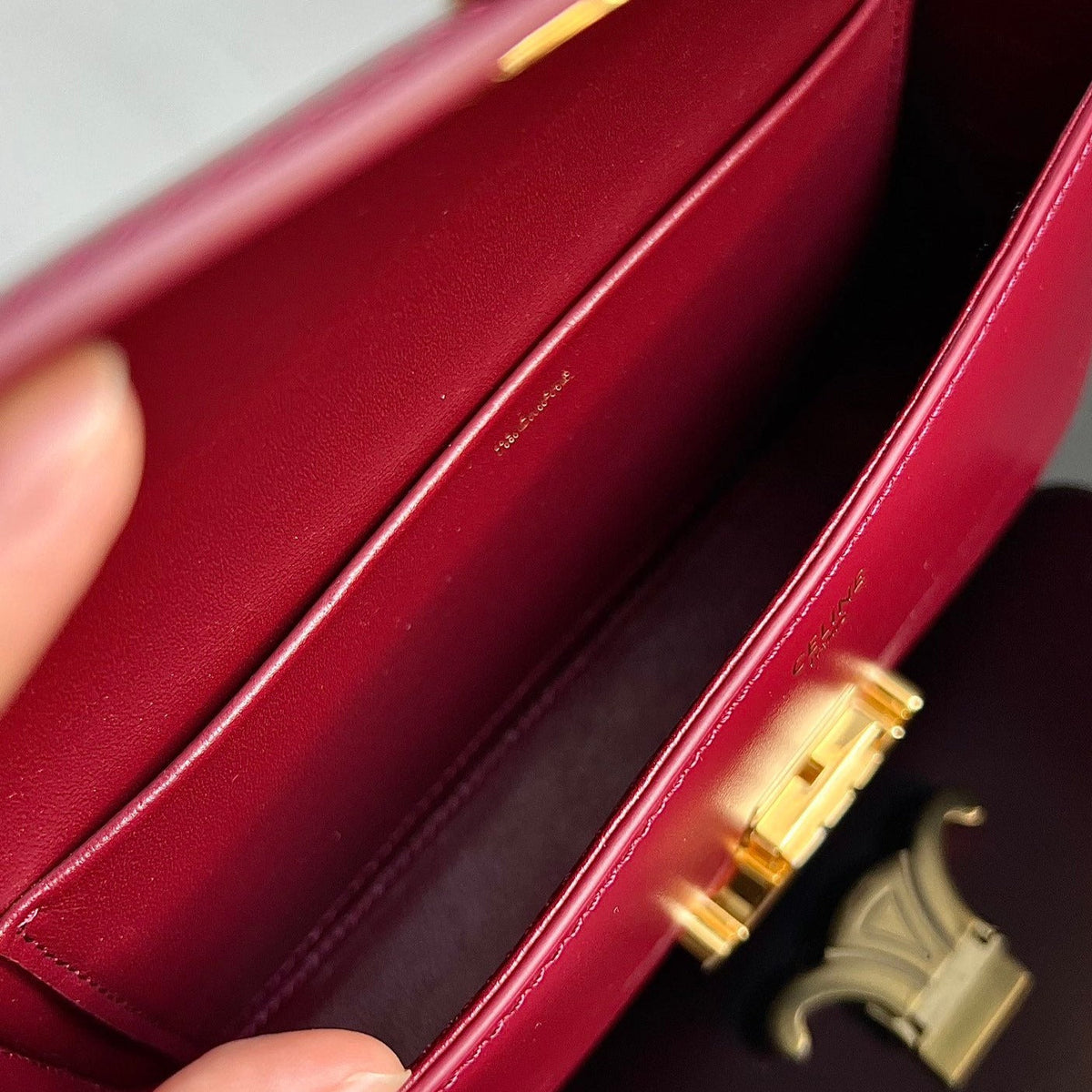 TRIOMPHE 20  BURGUNDY RED CALFSKIN