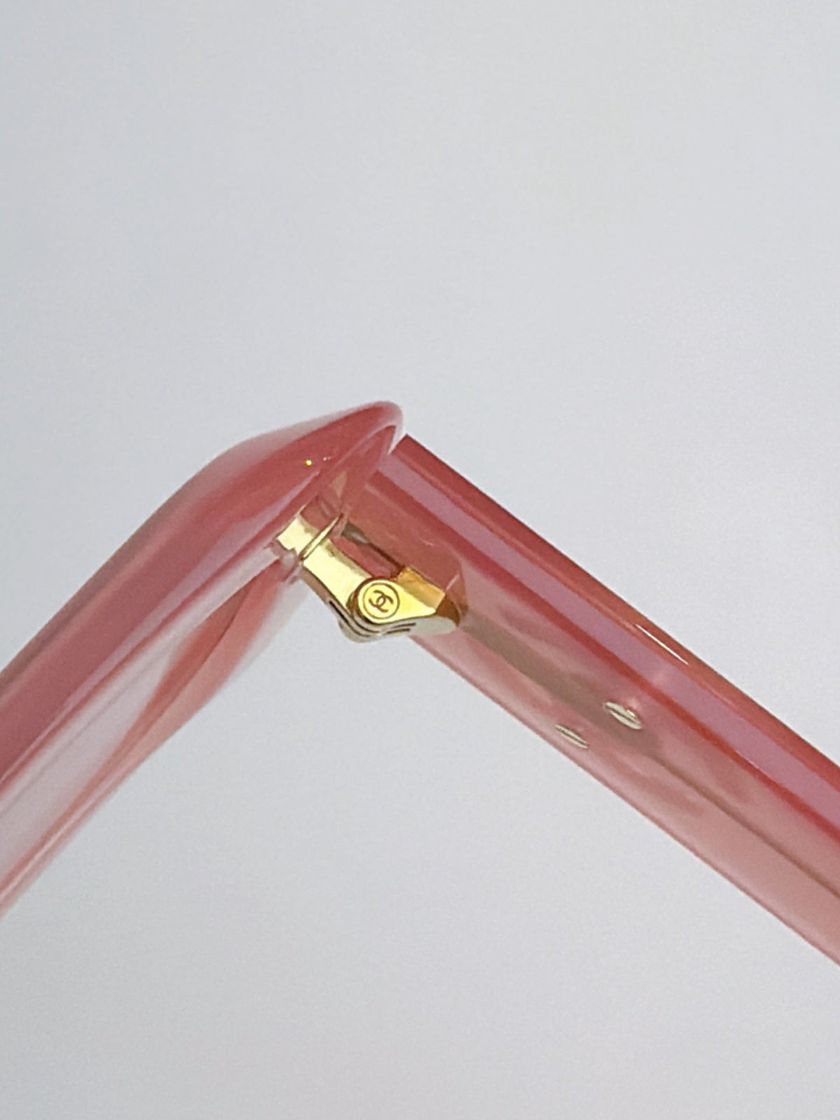 Chanel 2026 Butterfly Sunglasses Pink Acetate