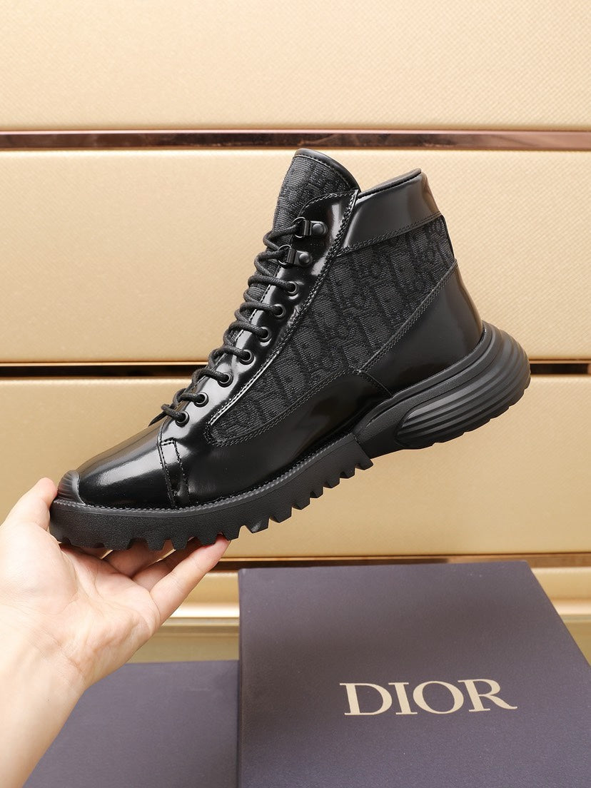 CD COMBAT ANKLE BOOT BLACK POLISHED CALFSKIN