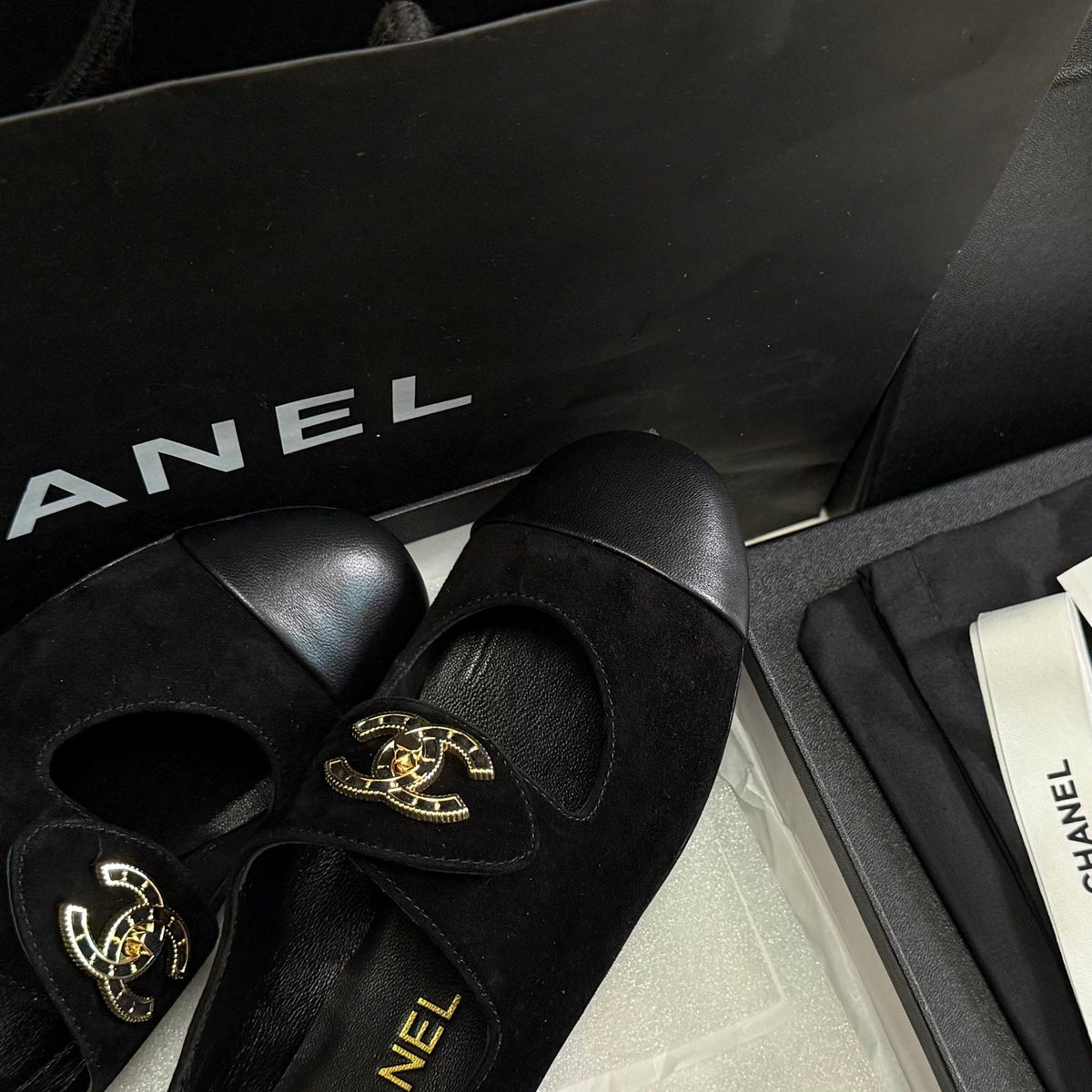 Chanel 2026 Ballet Flats Suede Leather 943016