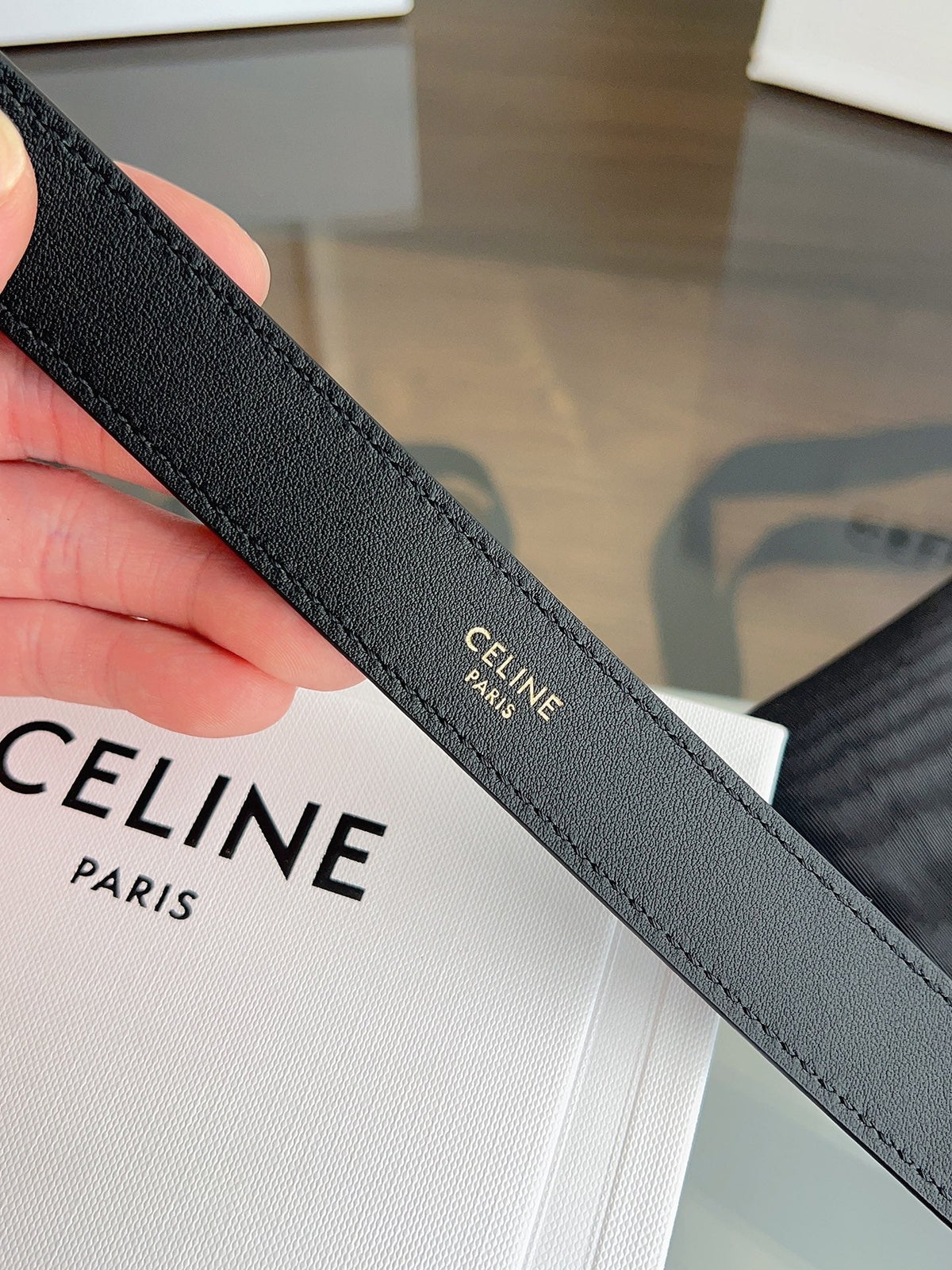CL Gold 25mm Triomphe Black Suede 616258