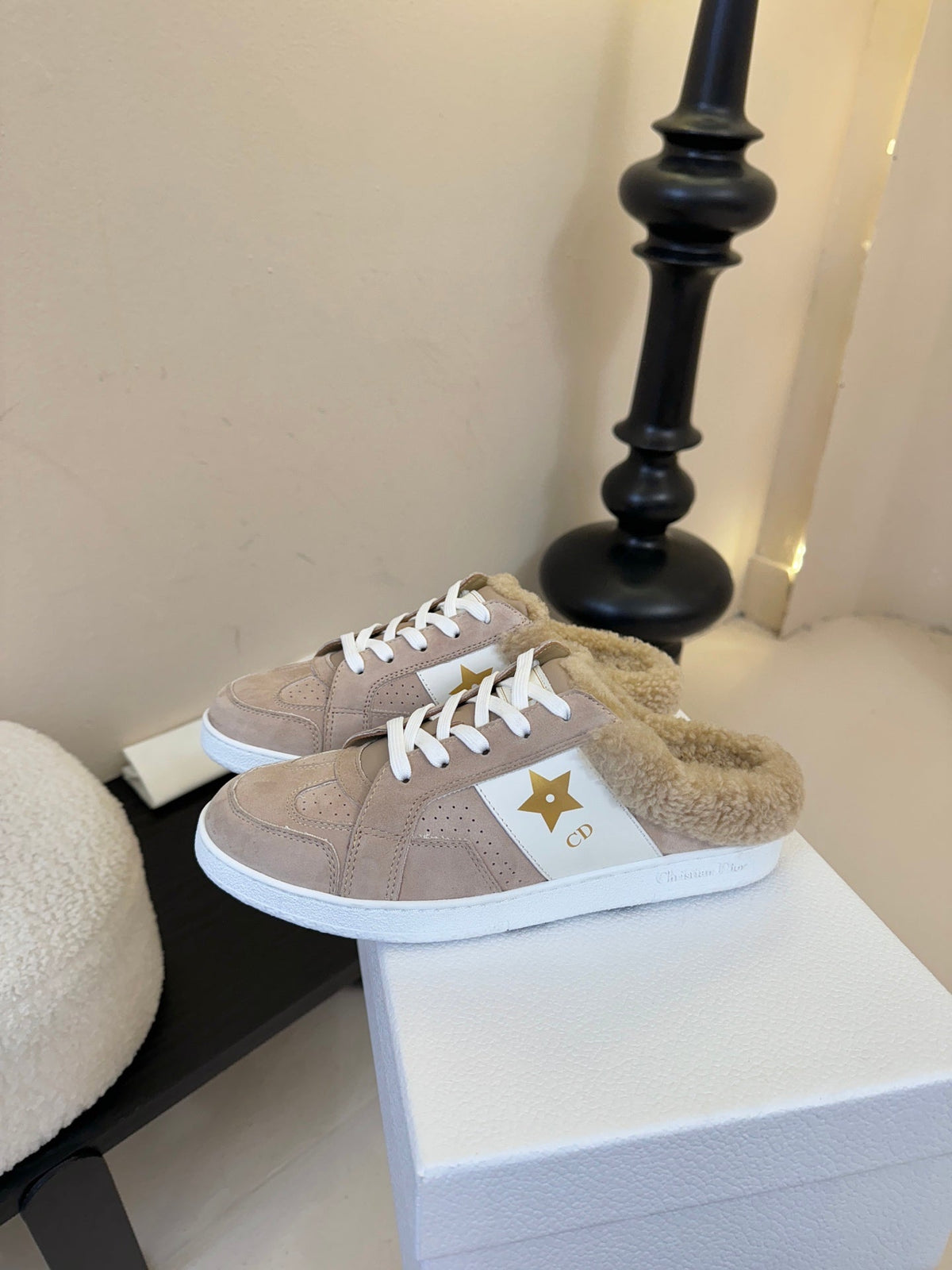Dior 25 Star Sneaker Pink Beige Suede Cowhide 530615
