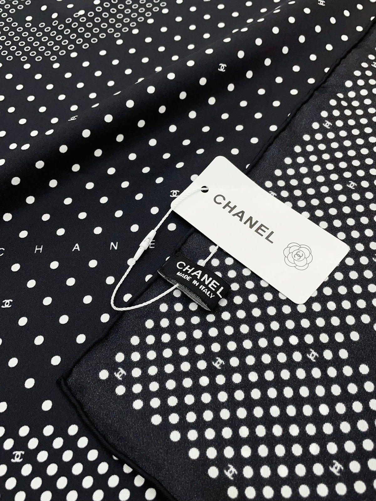 CC Square Scarf 90 CM In Black White Polka Dot Silk Twill 166291