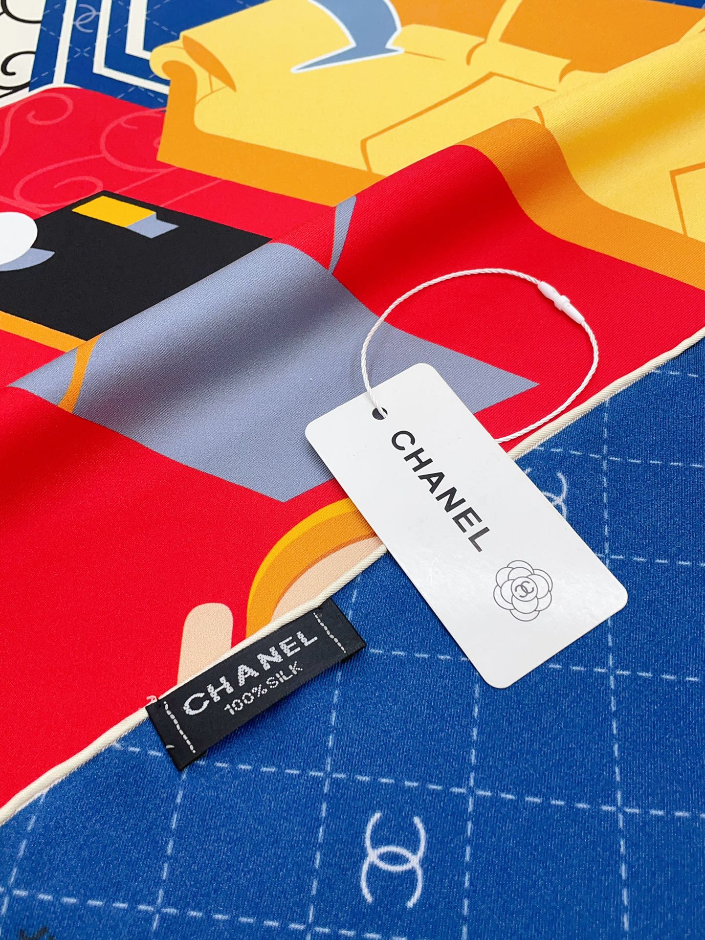 CC Square Scarf 90 CM In Dark Blue Colorful Silk Twill 187427