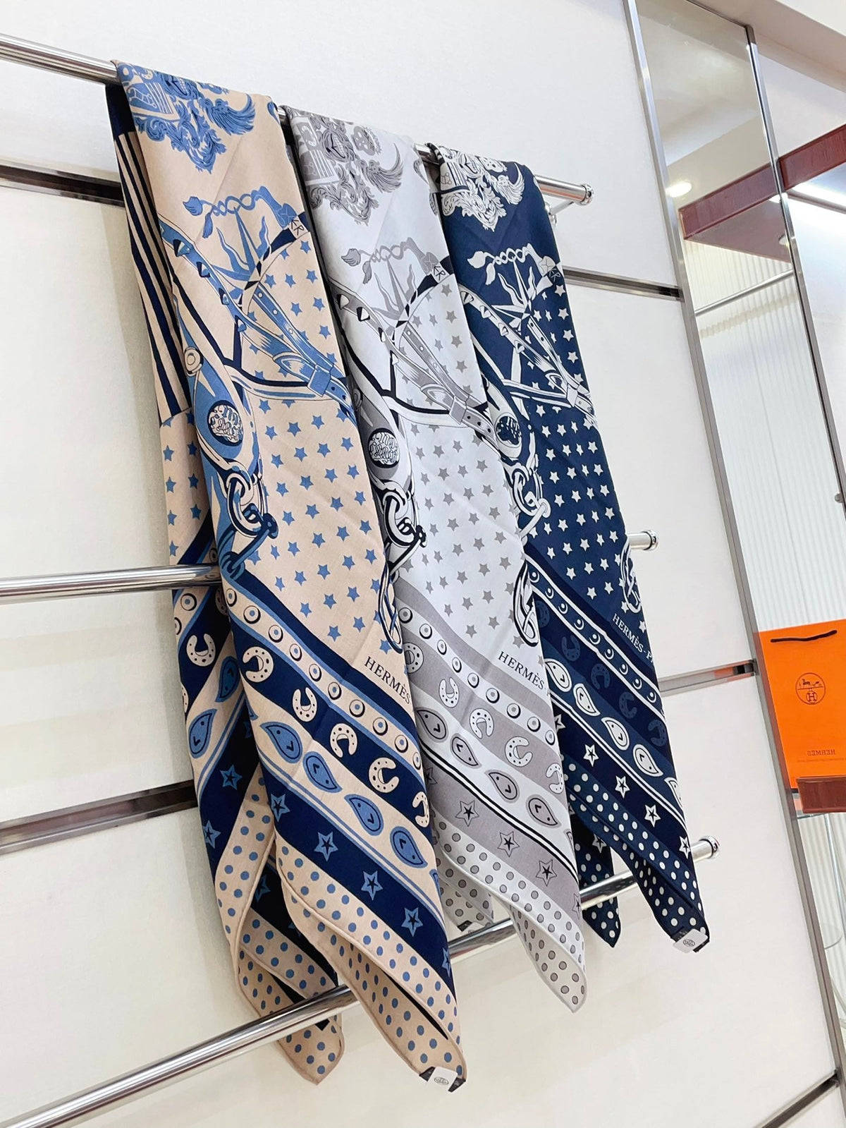 Cheval Punk Bandana Scarf 135 CM In Colorful Cashmere And Silk 304388