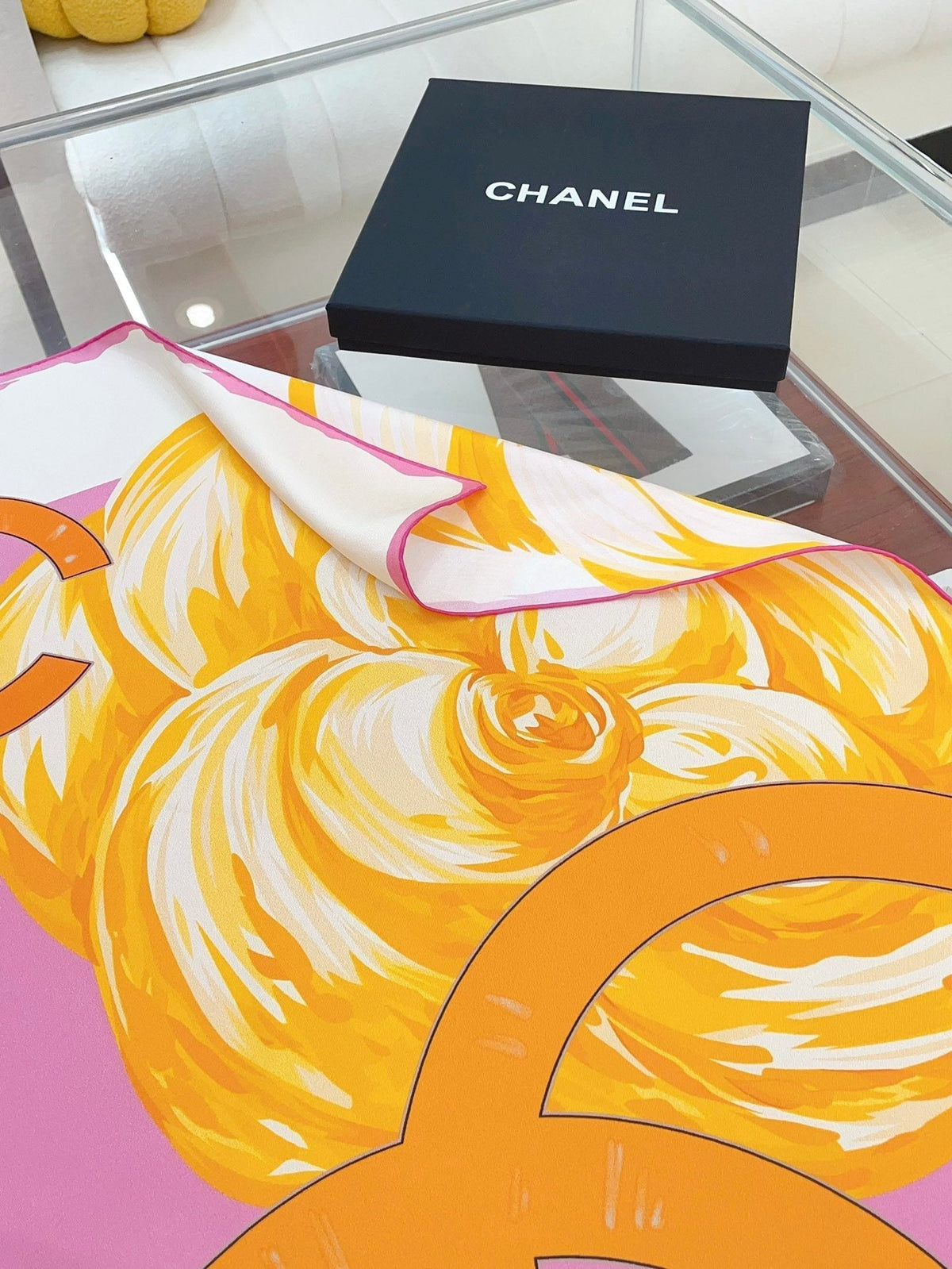 CC Square Scarf 90 CM In Colorful Silk Twill 327464