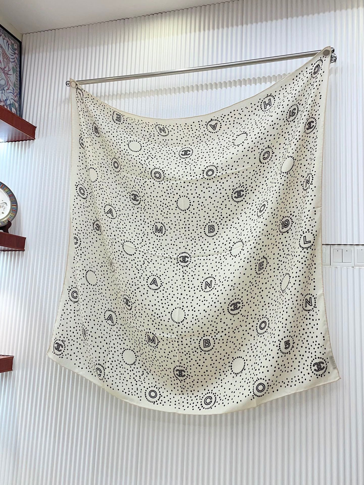 CC Square Scarf 140 CM In White Black Polka Dot Cashmere Silk 337146