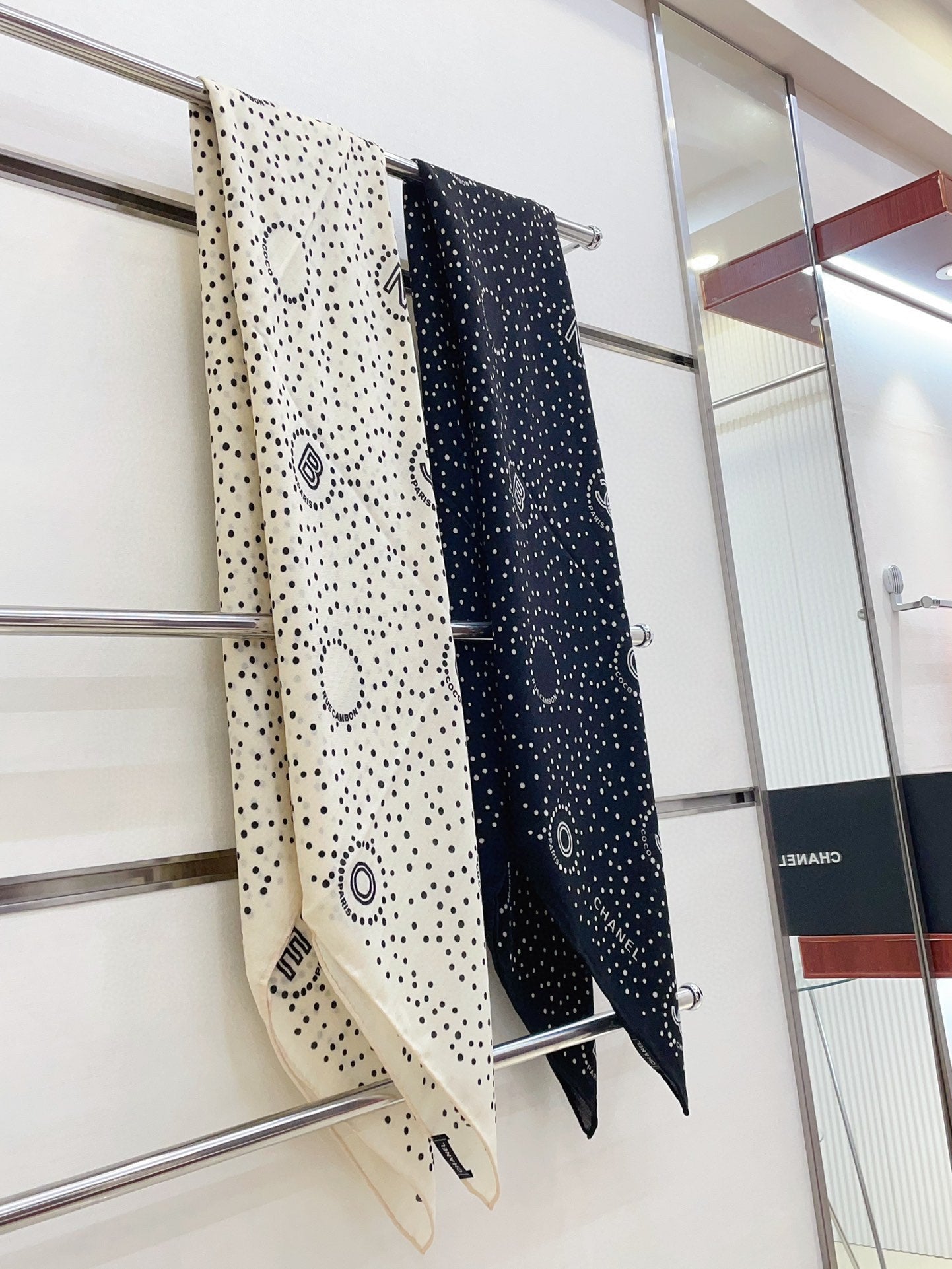 CC Square Scarf 140 CM In Black White Polka Dot Cashmere Silk 337147