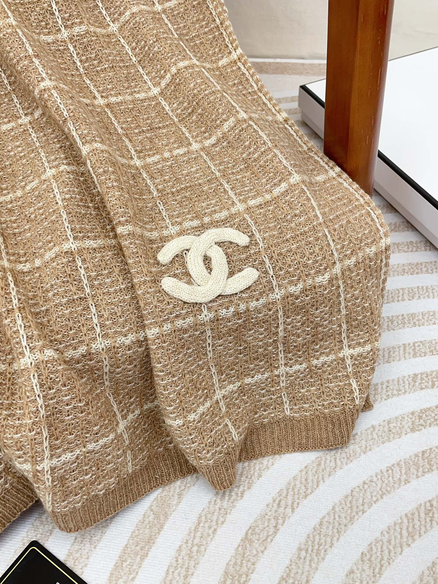 CC Scarf 180 CM In Light Brown With White Stripes Cashmere 415179