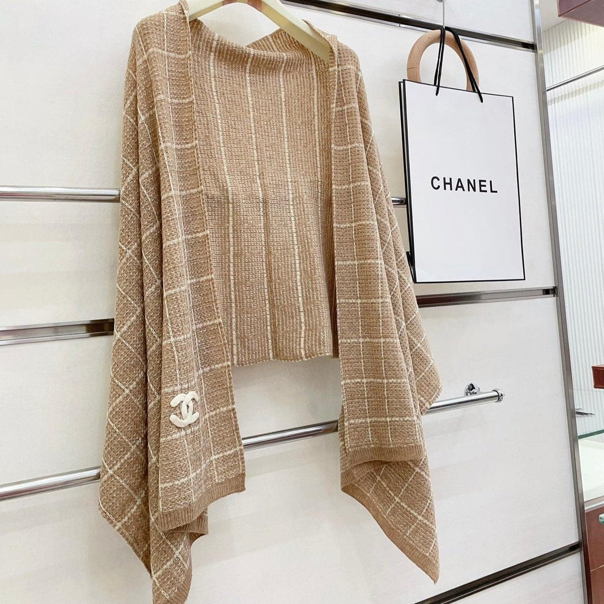 CC Scarf 180 CM In Light Brown With White Stripes Cashmere 415179