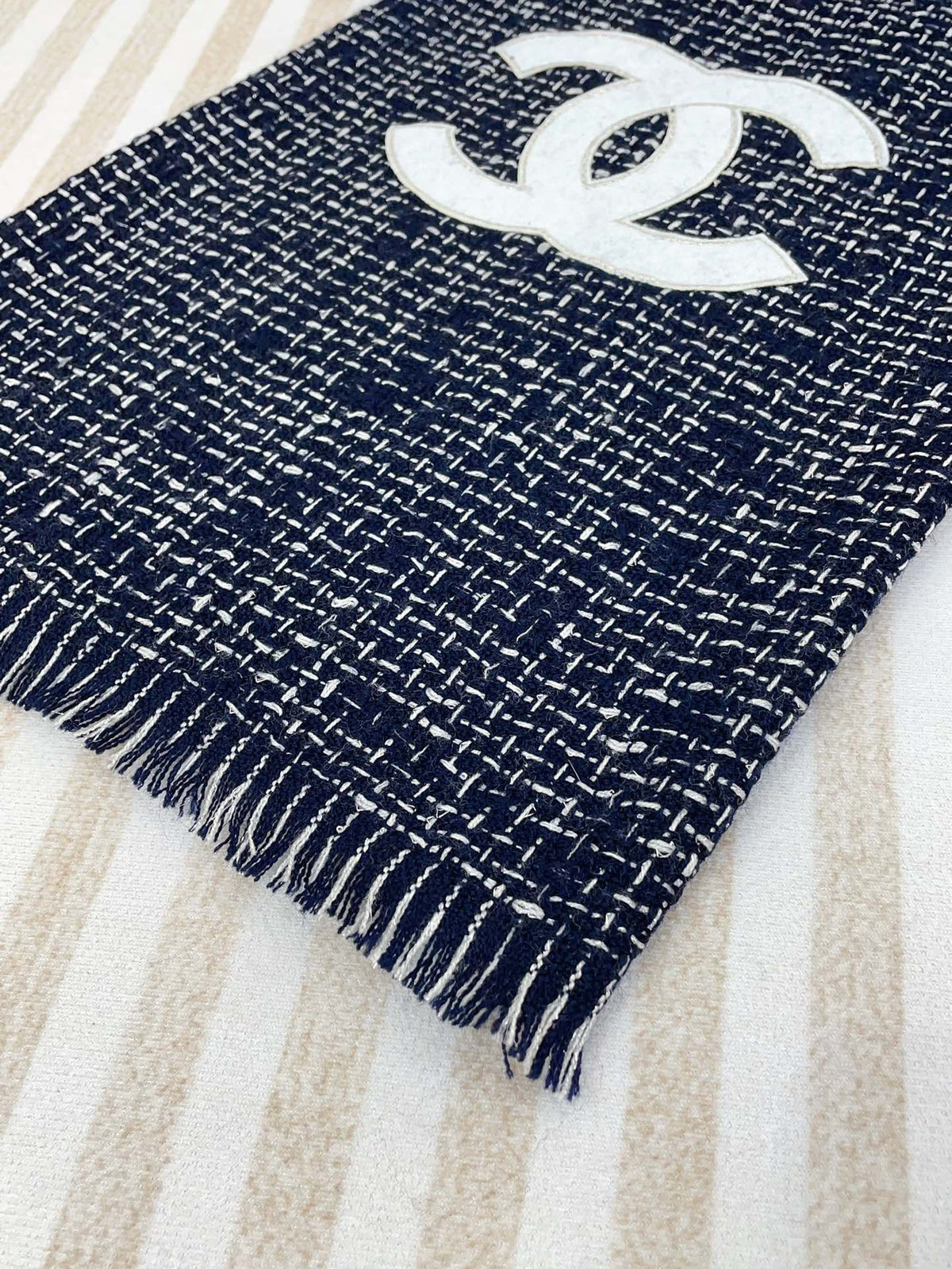 CC Scarf 190 CM In Charcoal Blue Mix White Cashmere  421408