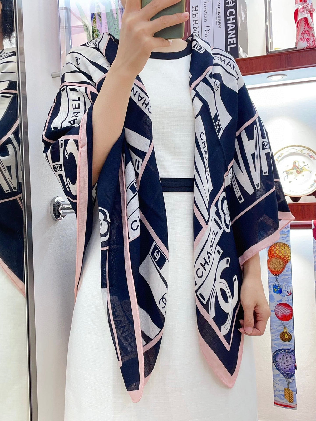 CC Square Scarf 140 CM In Black White Mix Pink Silk  422756