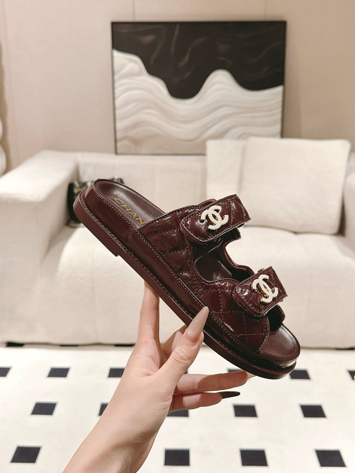 CC 25 Dad Sandal Mule Deep Brown Patent Leather 237578