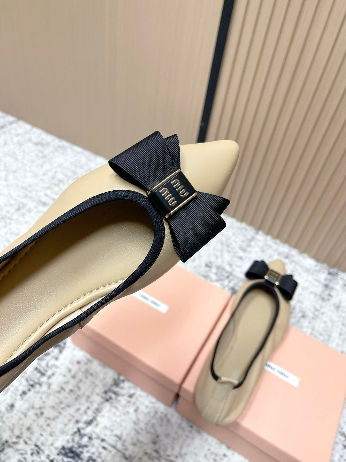 Miu Pointed-Toe Ballet Flats Beige Black Sheepskin 591562