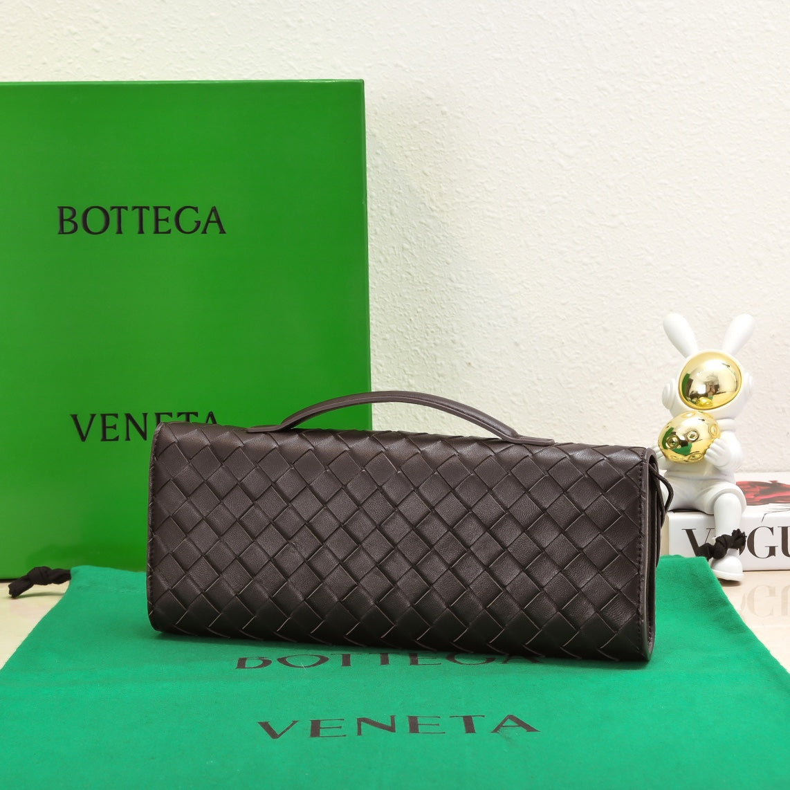 BV Long Clutch Andiamo With Handle 31cm Fondant Calfskin Ghw