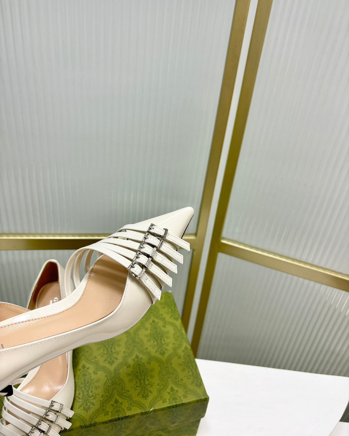 HIGH PUMP 6 CM IN WHITE CALFSKIN
