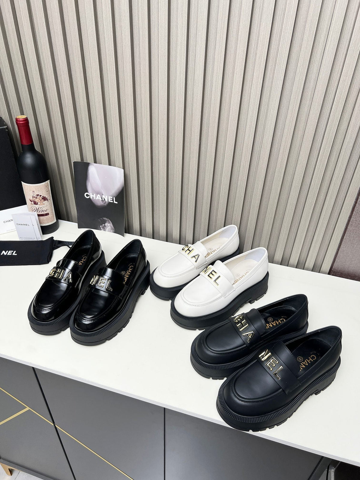 CC Moccasins Glossy Black Lambskin 944571