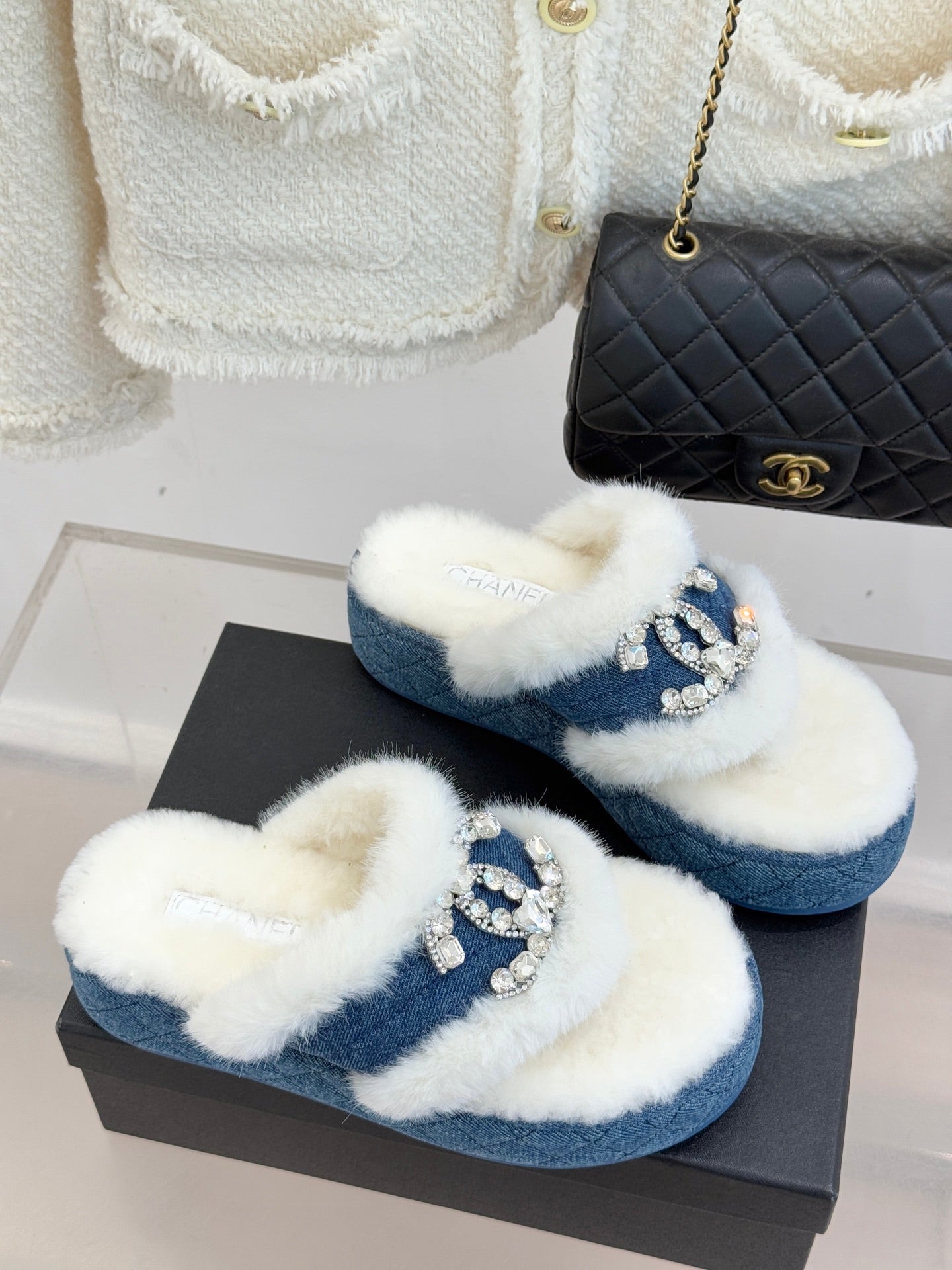 CC slipper double C rhinestone buckle white blue wool 512053