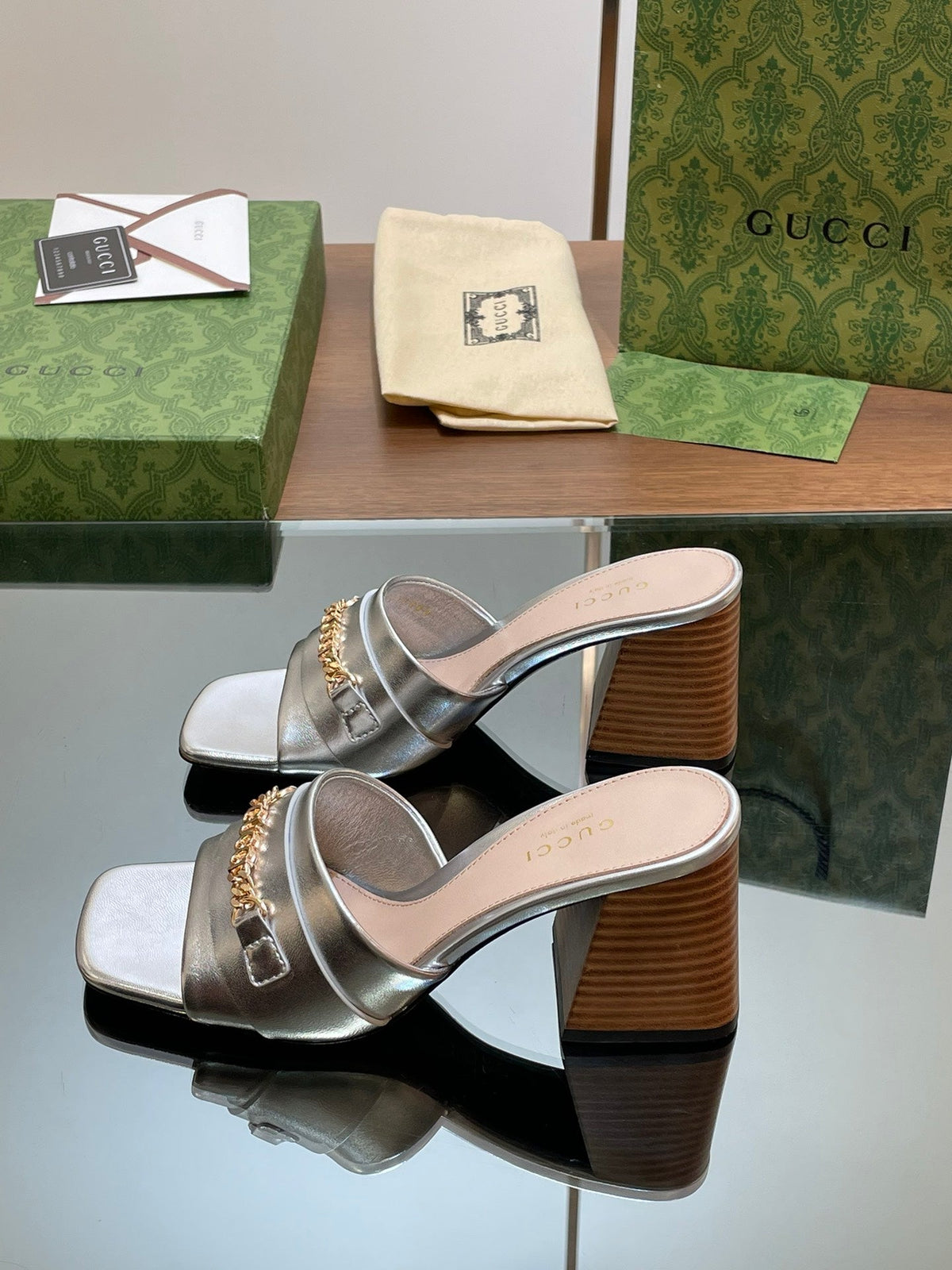 GG SIGNORIA SLIDE SANDAL SILVER DENIM