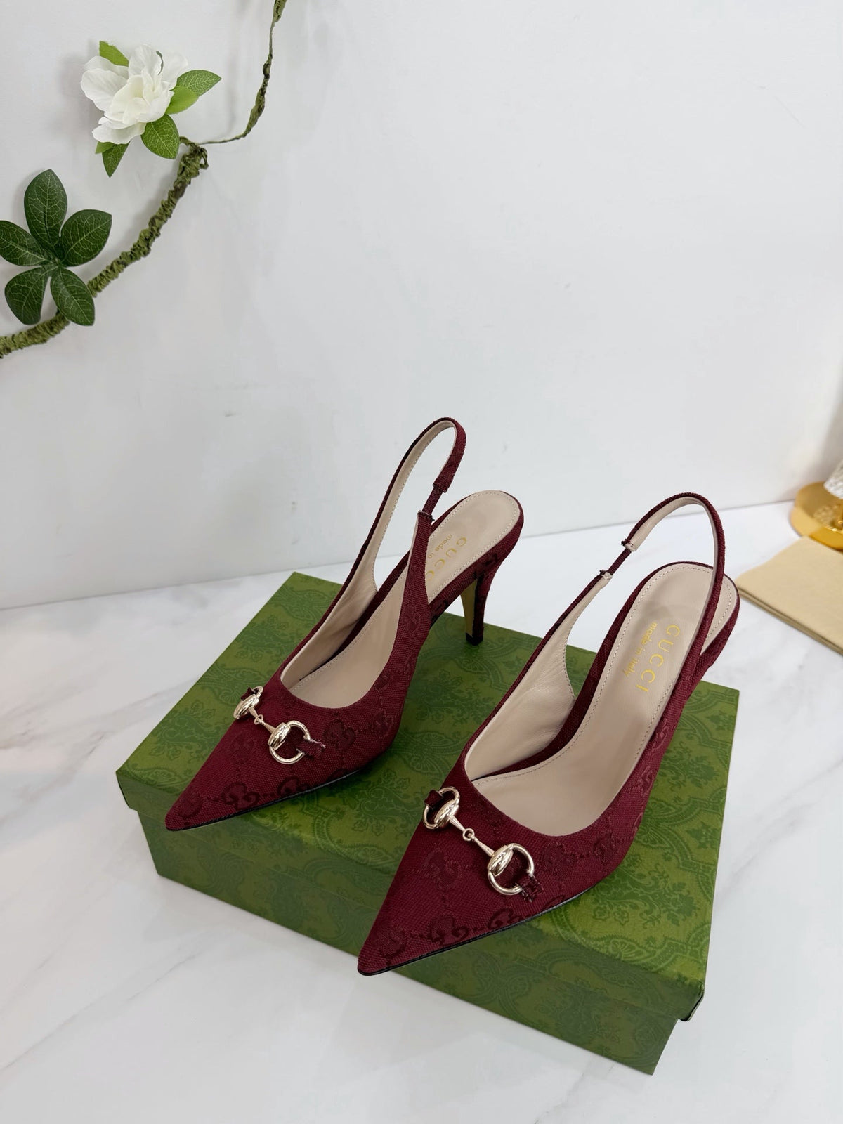 GG 26 Slingback Dark Red Fabric 592423
