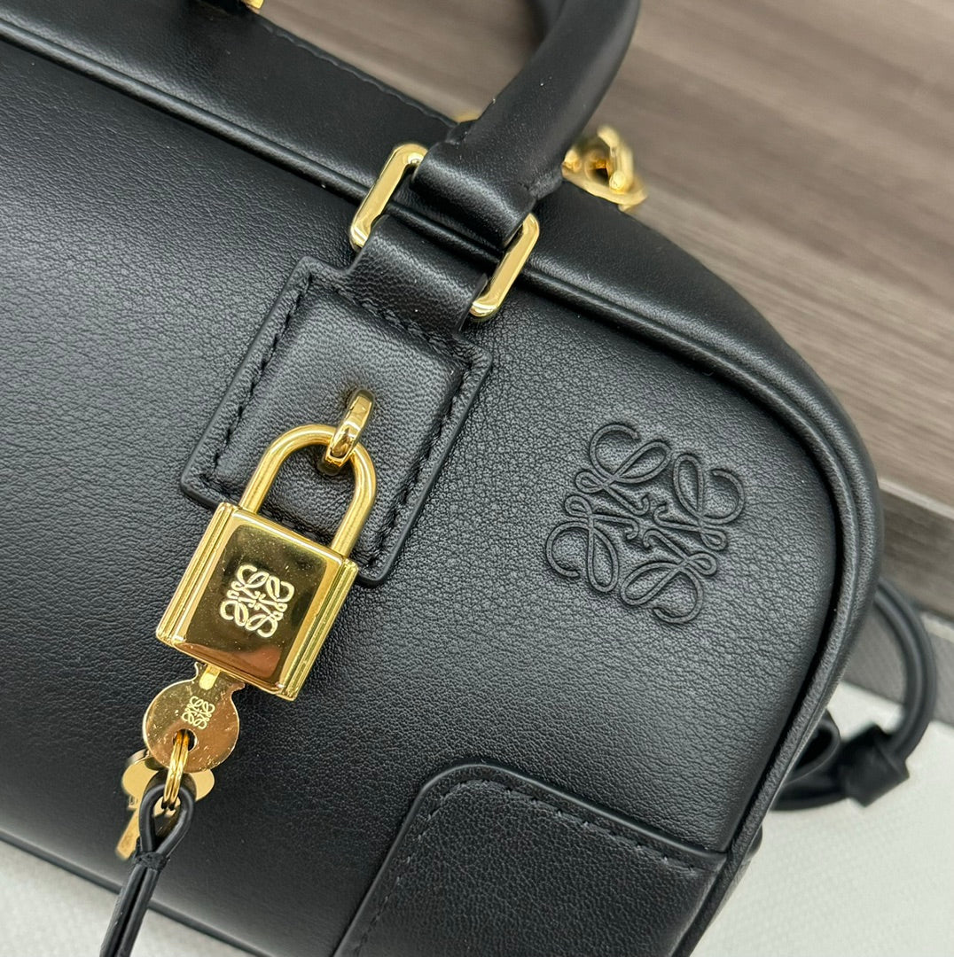 Loewe Mini Bowling Bag 23 Black Calfskin 280621