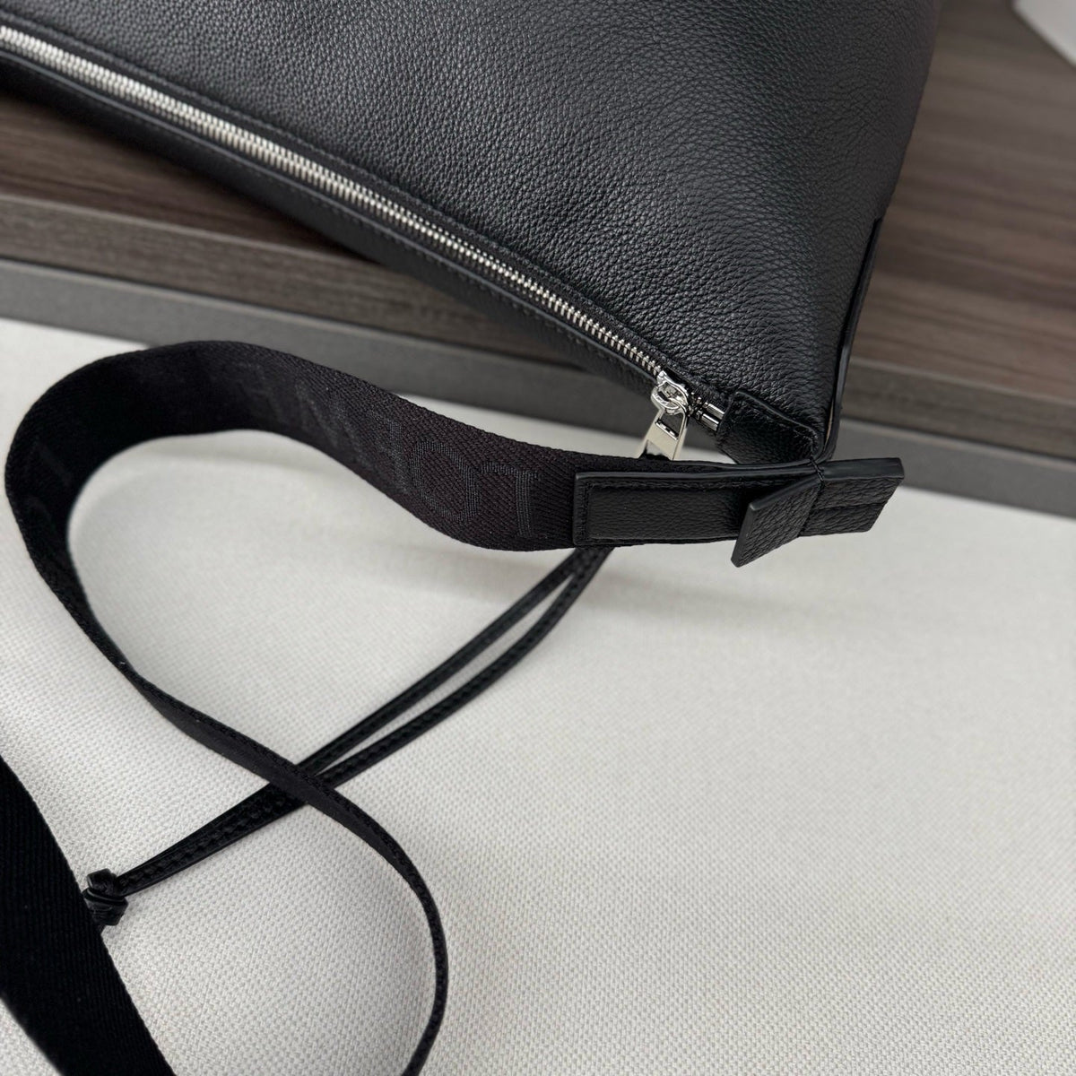 Loewe Small Cubi Crossbody Bag 29 Black Calfskin 280602