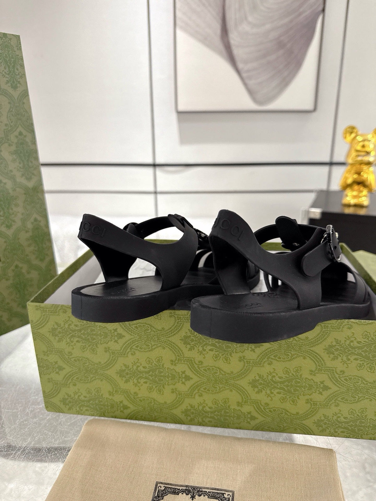 GC 25 Glossy Black Double G Sandal Black Rubber 292431