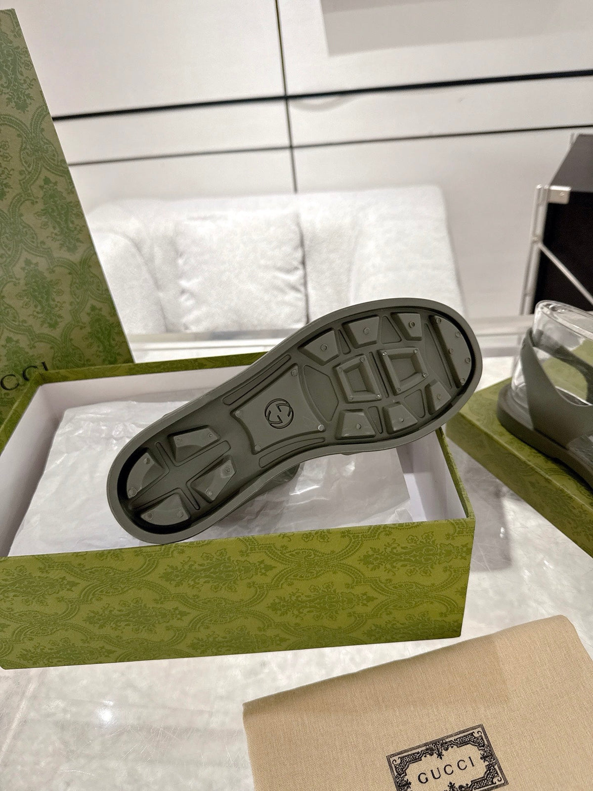 GC 25 Gold Double G Sandal Dark Green Rubber 292427